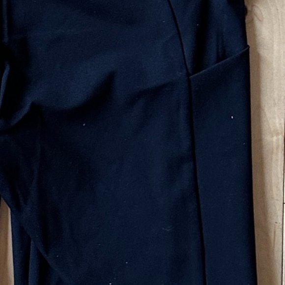 Women's Athleisure Shorts - Picture 5 of 6